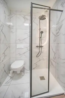 Salle de bains dans l'établissement Le Cali - Front de mer - Palm Beach - VCA
