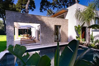 Jardin de l'établissement Villa Koya