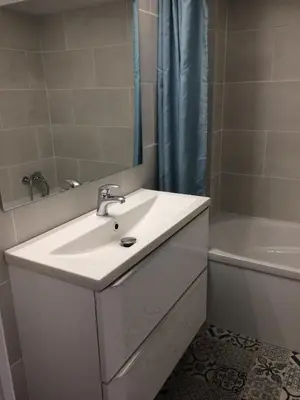 Salle de bains dans l'établissement La caravelle