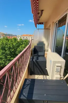 Balcon ou terrasse dans l'établissement Le Monte Carlo