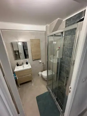 Salle de bains dans l'établissement Maginifique T2 au cœur d Antibes avec parking