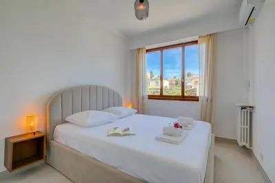 Un ou plusieurs lits dans un hébergement de l'établissement Sea Breeze Duo Apartments