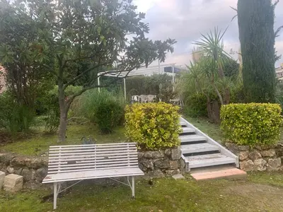 Jardin de l'établissement Studio au calme