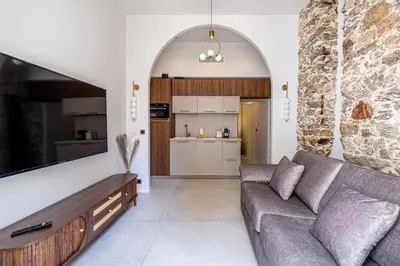 Cuisine ou kitchenette dans l'établissement Magnificent apartment - AC-1BR-4P- Cannes