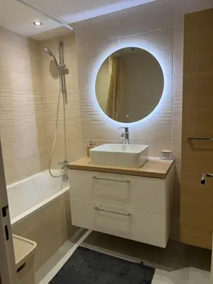 Salle de bains dans l'établissement Le Prestigieux - plage