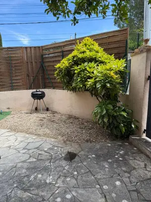 Jardin de l'établissement Maison Antibes