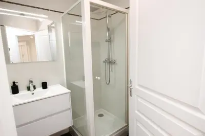 Salle de bains dans l'établissement Paradisio
