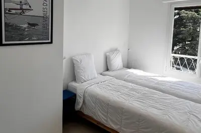 Un ou plusieurs lits dans un hébergement de l'établissement Antibes 24 personnes centre ville