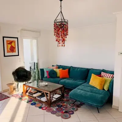 Spacious Seaside Condo with Garden & Sea-View