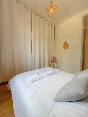 Un ou plusieurs lits dans un hébergement de l'établissement Le Rosy By ApiRent #Balcon #Wifi #Centre-ville