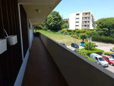 Plan de l'établissement Antibes le Vauban grand 2 pièces parking