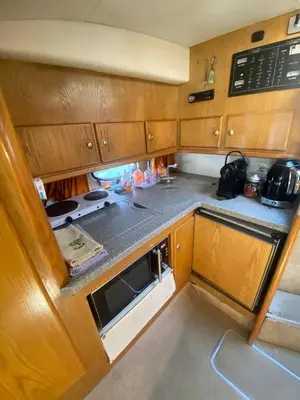 Cuisine ou kitchenette dans l'établissement Séjour face au Vieil Antibes avec parking