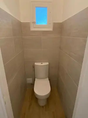 Salle de bains dans l'établissement Appartement dans Villa à Antibes avec Vue Mer