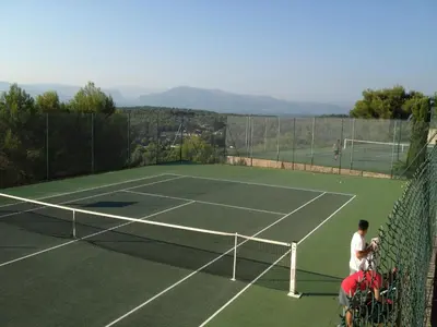 Tennis ou squash au sein de l'appartement ou à proximité