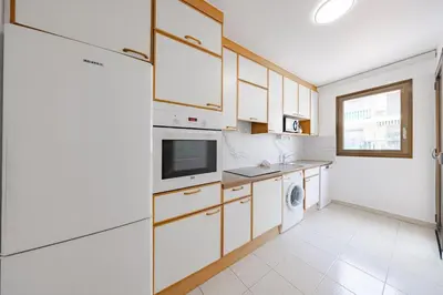 Cuisine ou kitchenette dans l'établissement Cannes 2 bedrooms apartment - 141A