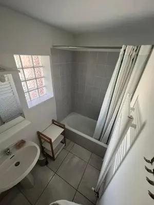 Salle de bains dans l'établissement Studio 4 places Residence avec piscine et tennis