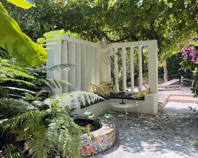 Jardin de l'établissement Magical Villa with Secluded Garden - Beach, Port & Centre