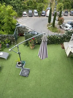 Jardin de l'établissement Apparemment luxueux