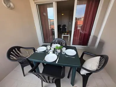 Balcon ou terrasse dans l'établissement Apartment Les Pins Bleus-3 by Interhome