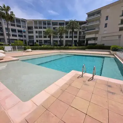 Apartment Les Pins Bleus-3 by Interhome
