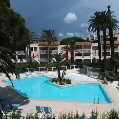 APP RDC GRANDE TERRASSE 43 m2 air-conditioned apartment MAX 6 PEOPLE
