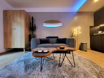 Coin salon dans l'établissement La Brillante d’Antibes - Superbe Studio