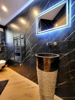 Salle de bains dans l'établissement La Brillante d’Antibes - Superbe Studio