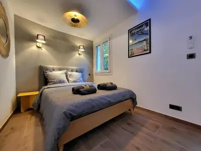 Un ou plusieurs lits dans un hébergement de l'établissement La Brillante d’Antibes - Superbe Studio
