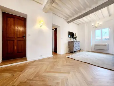 Un ou plusieurs lits dans un hébergement de l'établissement La Tour Antiboise - dans le vieil Antibes