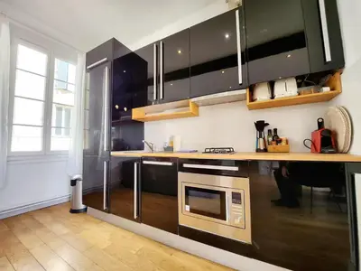 Cuisine ou kitchenette dans l'établissement La Joie en Provence - 5min de la Plage