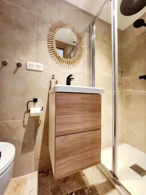 Salle de bains dans l'établissement Le Bardos Provençal - T2 Proche de la Plage