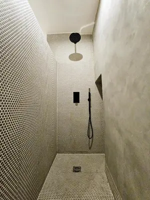 Salle de bains dans l'établissement La Fourmilière - dans le Vieil Antibes