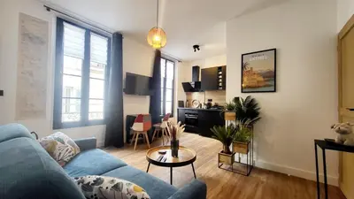 Coin salon dans l'établissement Le Nimentina - Appartement dans le vieil Antibes