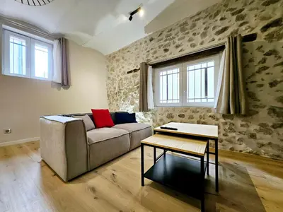 Coin salon dans l'établissement Le Rempart - T3 dans Vieil Antibes
