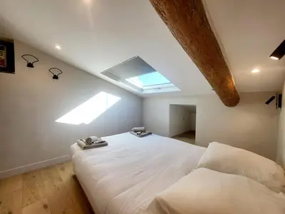 Un ou plusieurs lits dans un hébergement de l'établissement Le Saint Antoine - T2 dans Vieil Antibes