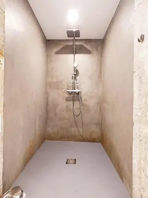 Salle de bains dans l'établissement Le Thuret Fleuri - T3 avec Terrasse