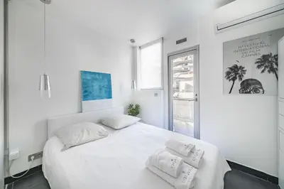 Un ou plusieurs lits dans un hébergement de l'établissement Rooftop La Croisette Cannes