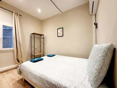 Un ou plusieurs lits dans un hébergement de l'établissement Le Sade 1er et Le Sade 2nd - 2 Appartements au coeur d'Antibes