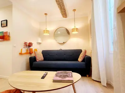 Coin salon dans l'établissement Les Haciendas - 5 logements dans le Viel Antibes