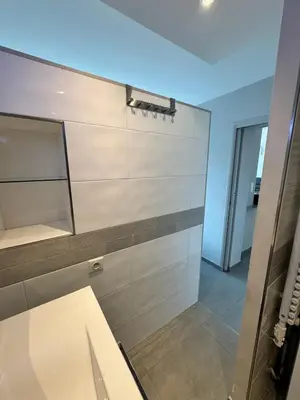 Salle de bains dans l'établissement Superbe appartement vue mer garage privatif ferme