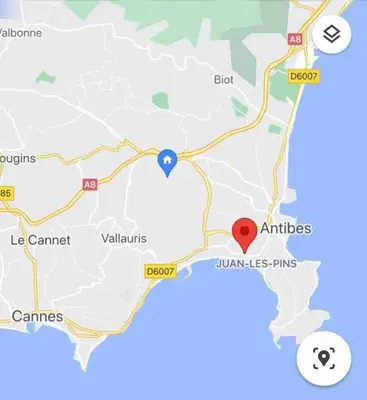 Plan de l'établissement Air conditioned apartment, 3 min walk to the beaches, Garage