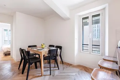 Coin salon dans l'établissement Apartment 2 bedrooms near beach - Cannes