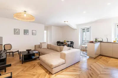 Coin salon dans l'établissement Apartment 2 bedrooms near beach - Cannes