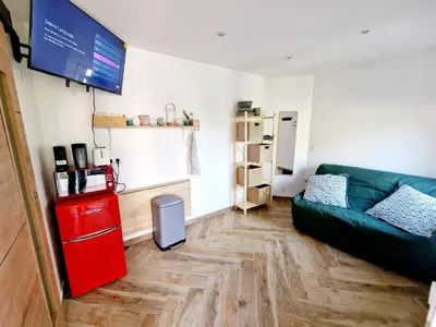 Cuisine ou kitchenette dans l'établissement Appartement, terrasse plage, Mmm