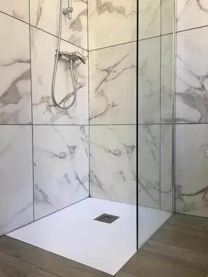 Salle de bains dans l'établissement Calmette