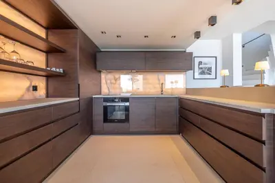 Cuisine ou kitchenette dans l'établissement REF 2176 - Cannes -Villa panoramic sea view