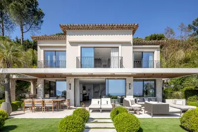 Coin salon dans l'établissement REF 2176 - Cannes -Villa panoramic sea view