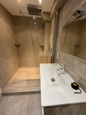 Salle de bains dans l'établissement À deux pas de la mer