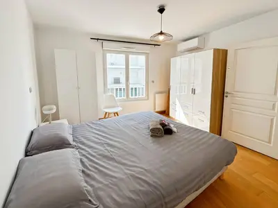 Un ou plusieurs lits dans un hébergement de l'établissement CAM103 - Beau 2 pièces avec terrasse