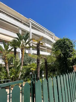 Jardin de l'établissement Prince de Galles